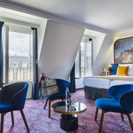 Hotel le Versailles.