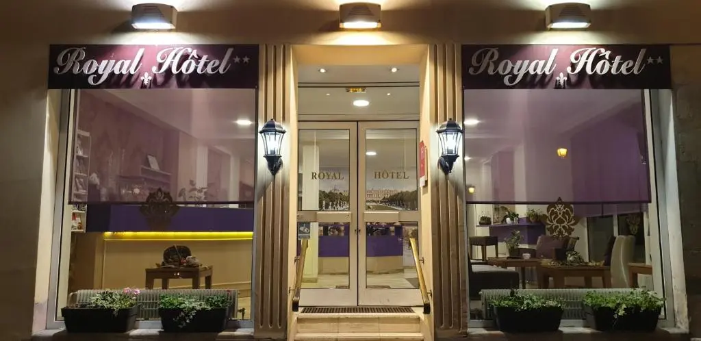 ROYAL HOTEL VERSAILLES