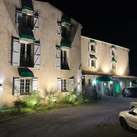 HUMAN HOTEL RESTAURANT