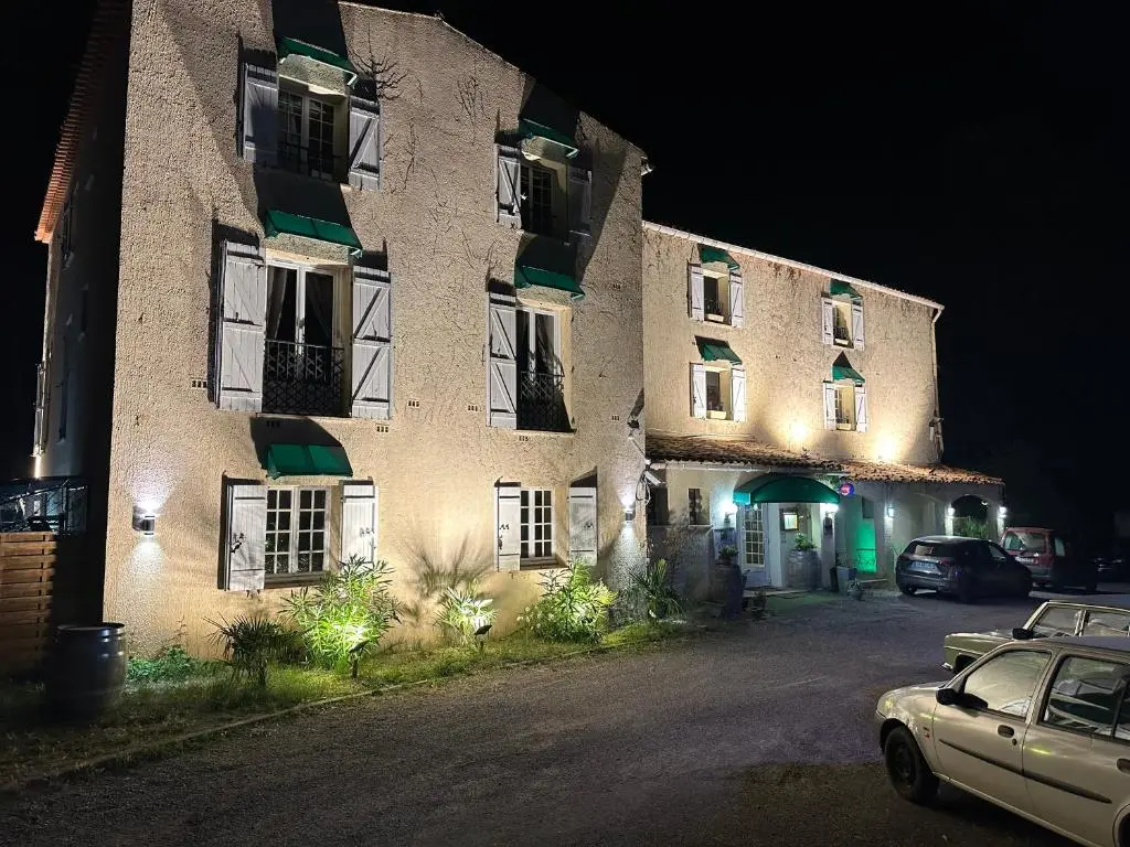 Hotel restaurant Human Hotel