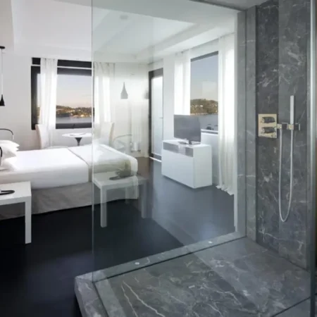 Hotel Le Versailles