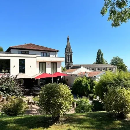 Logis Hotel le Clos Jeannon