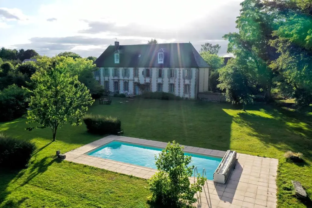 Au Vieux Chateau-Chambres d’hotes de charme /Domaine privatisable /Seminaire /Evenement /Mariage (60 Oise – 1h Paris)