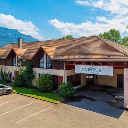 Hotel Noemys – Viviers Du Lac