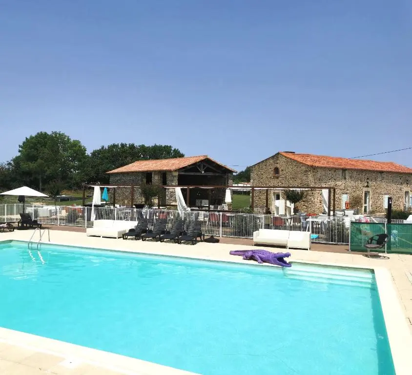 Olydea le hameau de Vouvant