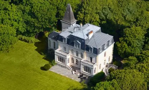 Chateau de la Marine